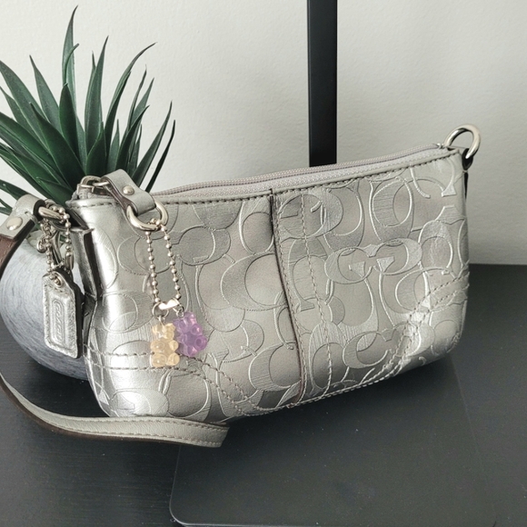 Coach Silver Wristlet Bag - Picture 4 of 5